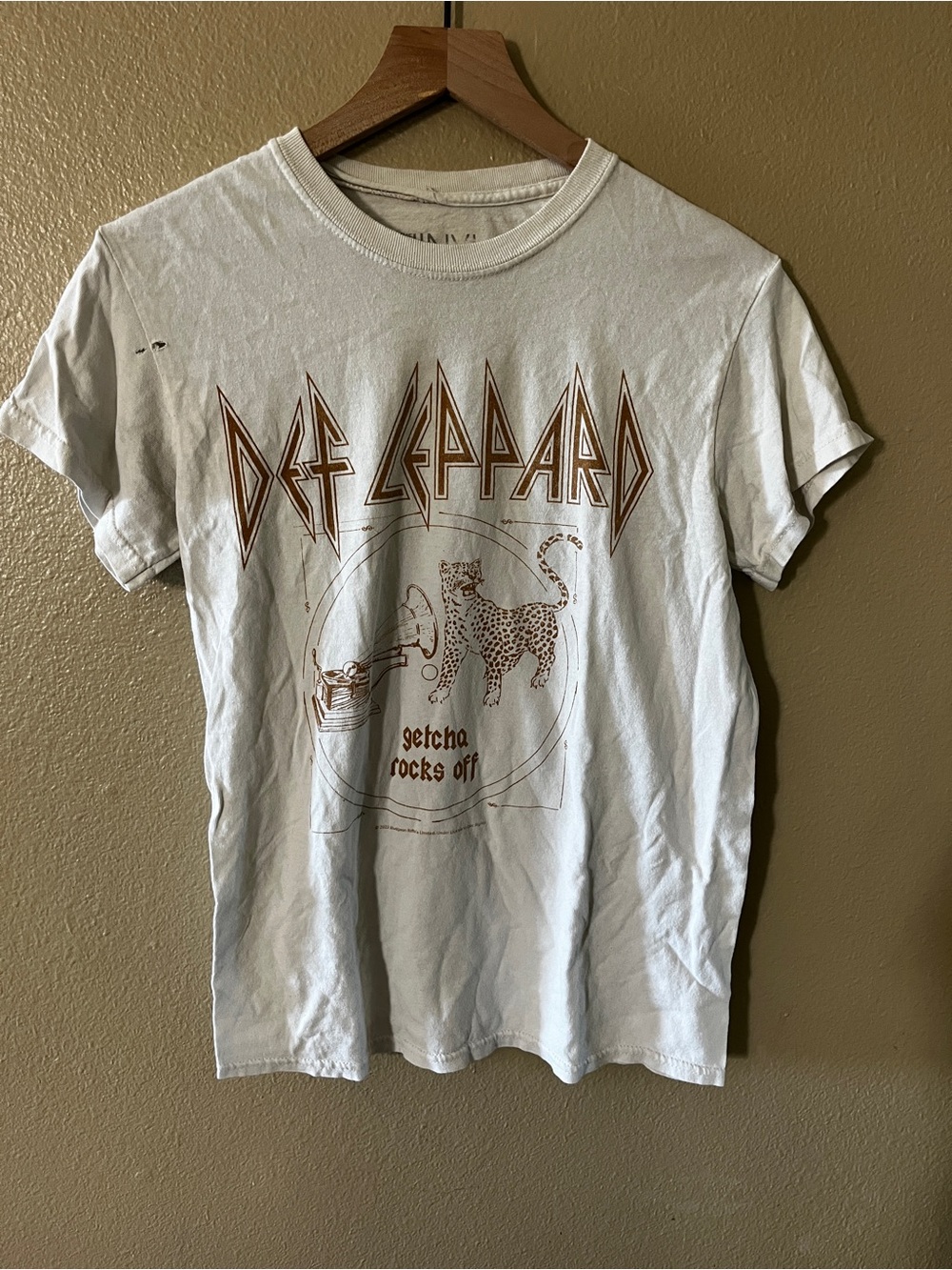 Def Leppard tee